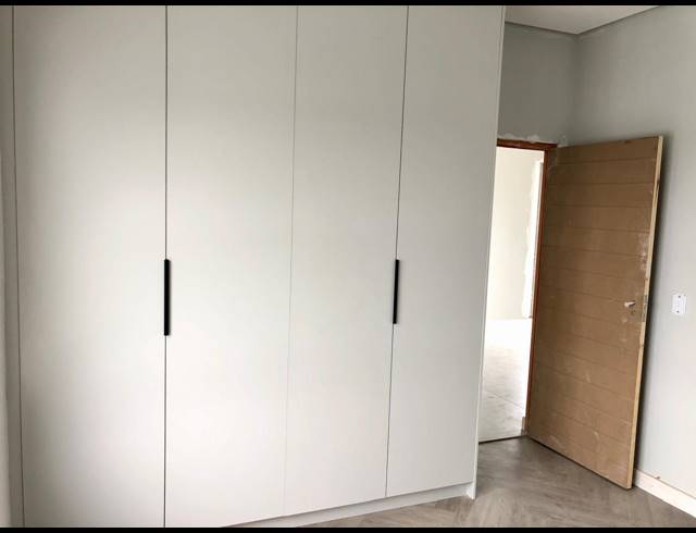 4 BEDROOM HOUSE FOR SALE IN SANDOWN
